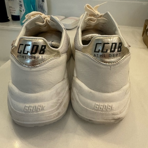 EUC RUNNING SOLE GOLDEN GOOSES - Picture 2 of 7